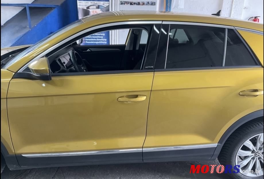 2021' Volkswagen T-Roc 2,0 Tdi photo #5