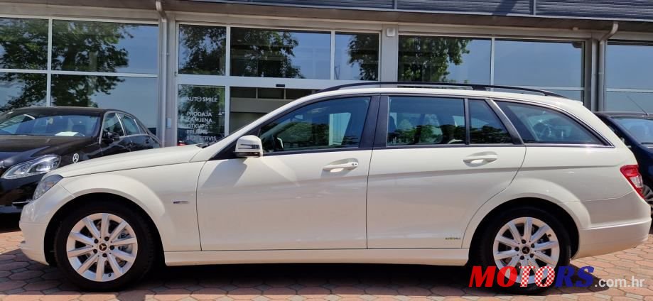 2011' Mercedes-Benz C-Klasa 200 Cdi T photo #5
