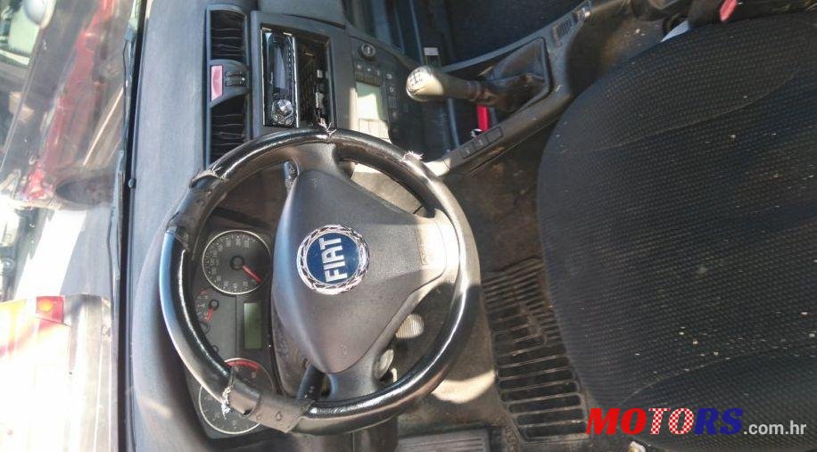 2003' Fiat Stilo 1,9 Jtd photo #2