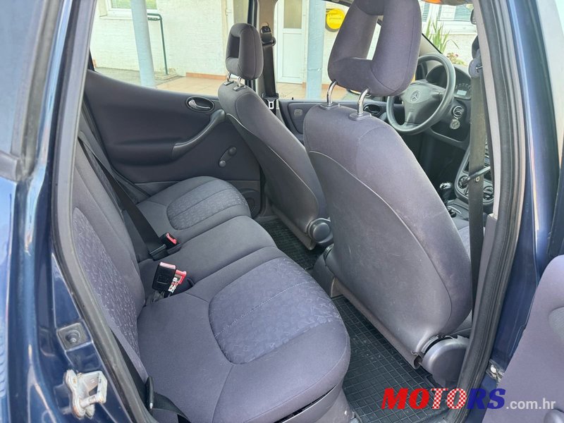 2002' Mercedes-Benz A-Klasa 160 Cdi photo #4