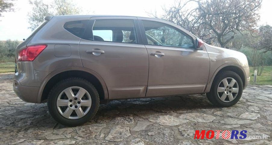 2008' Nissan Qashqai 1,6 16V photo #1