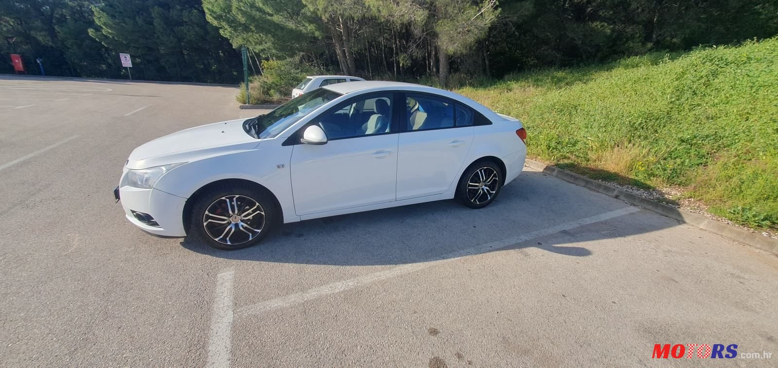 2009' Chevrolet Cruze 1,6 Ls photo #4