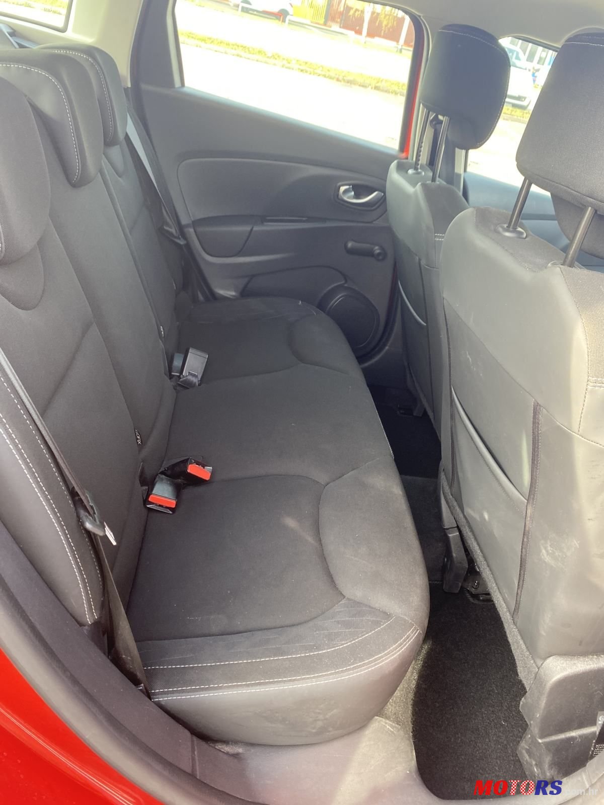 2020' Renault Clio Tce photo #4