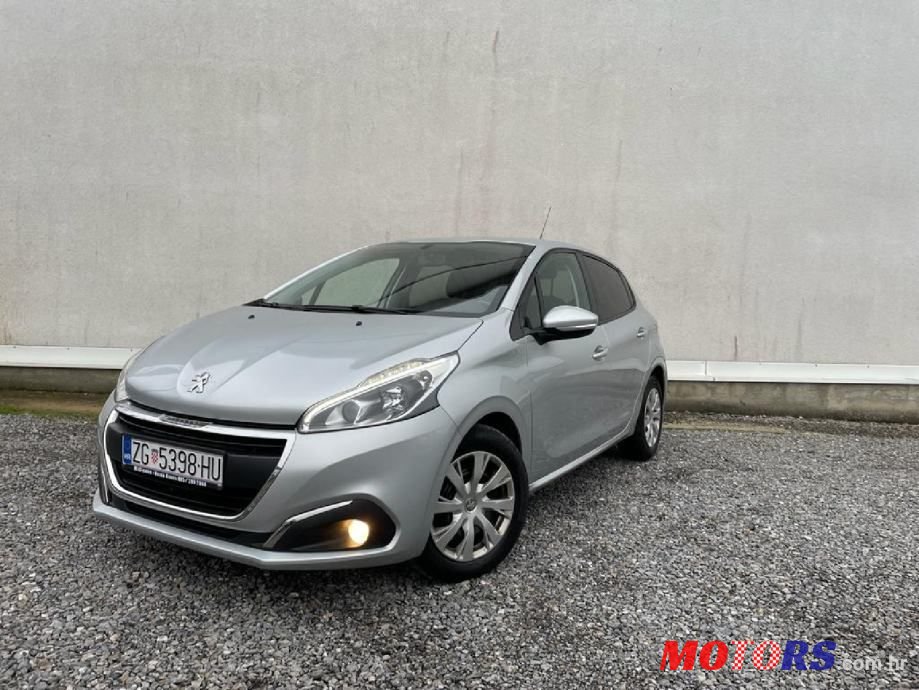 2018' Peugeot 208 1,6 Bluehdi photo #1