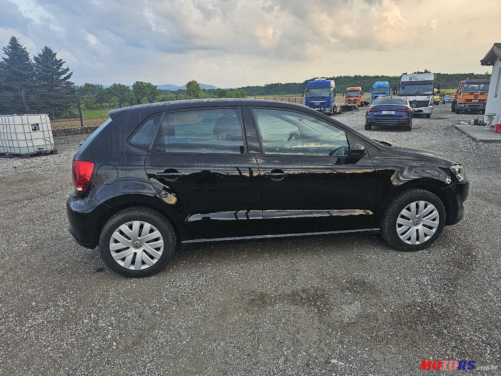2011' Volkswagen Polo 1,2 photo #4