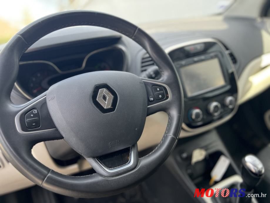 2018' Renault Captur Dci photo #5