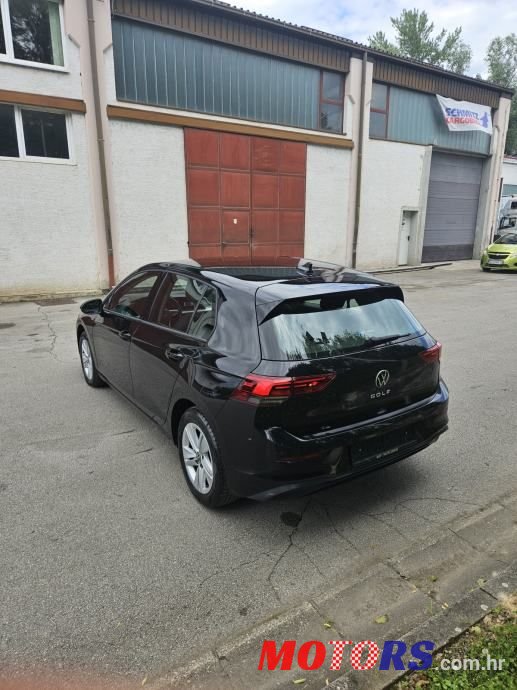 2021' Volkswagen Golf VIII 1,0 Tsi photo #4