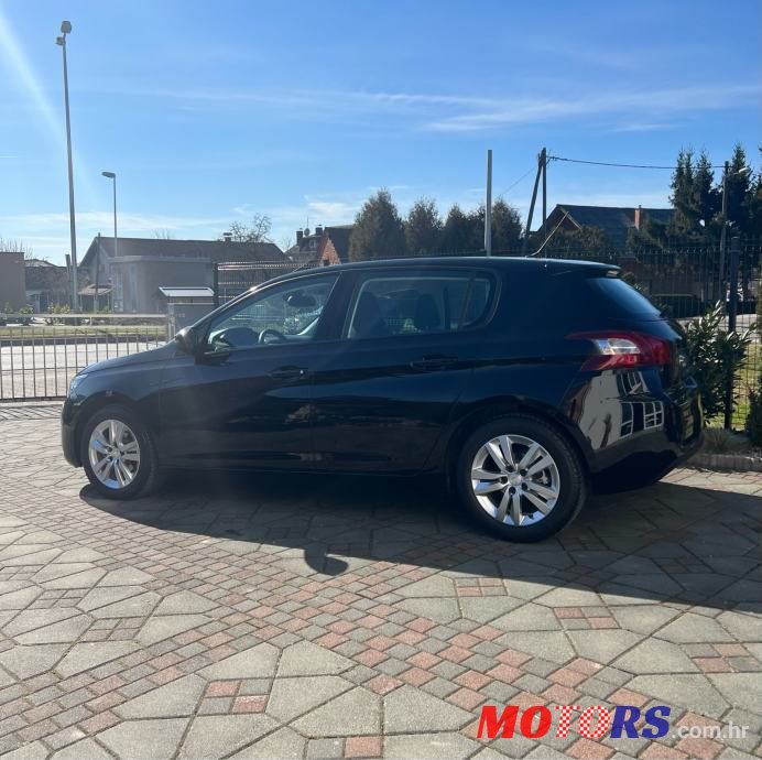 2020' Peugeot 308 1,5 Bluehdi photo #6