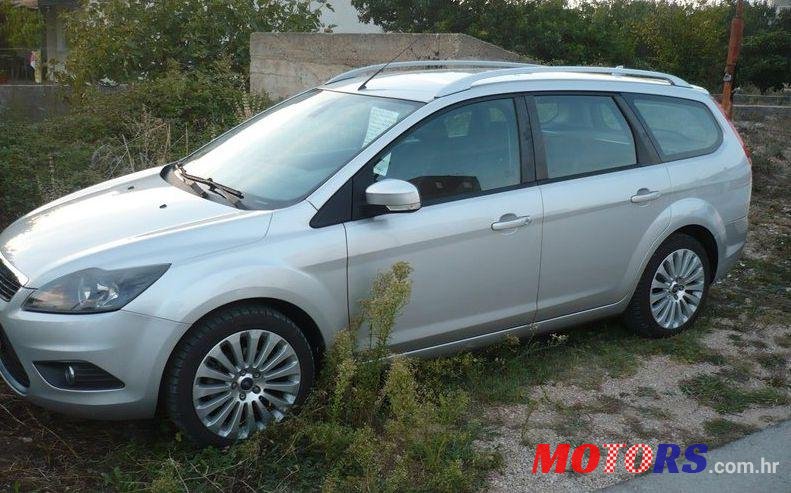 2009' Ford Focus Karavan photo #2