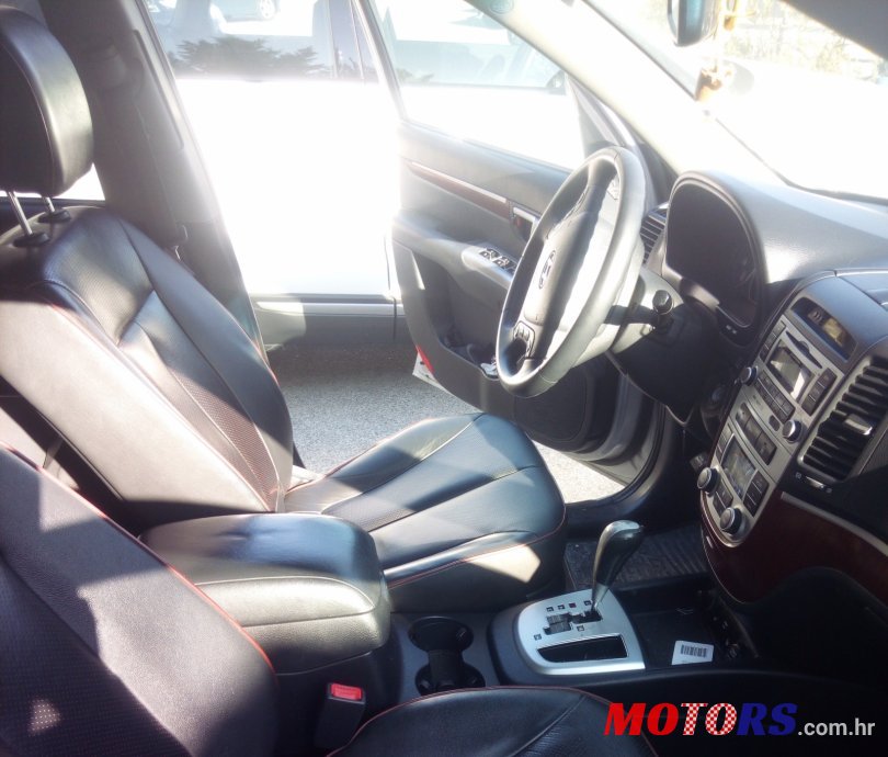 2007' Hyundai Santa Fe photo #2