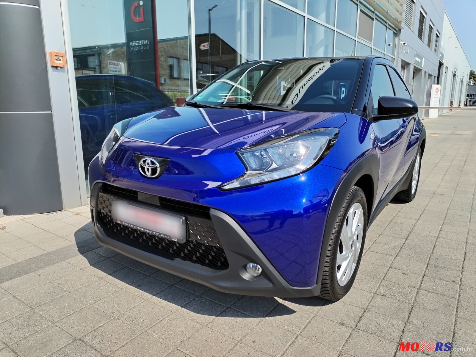 2022' Toyota Aygo X 1.0 photo #1