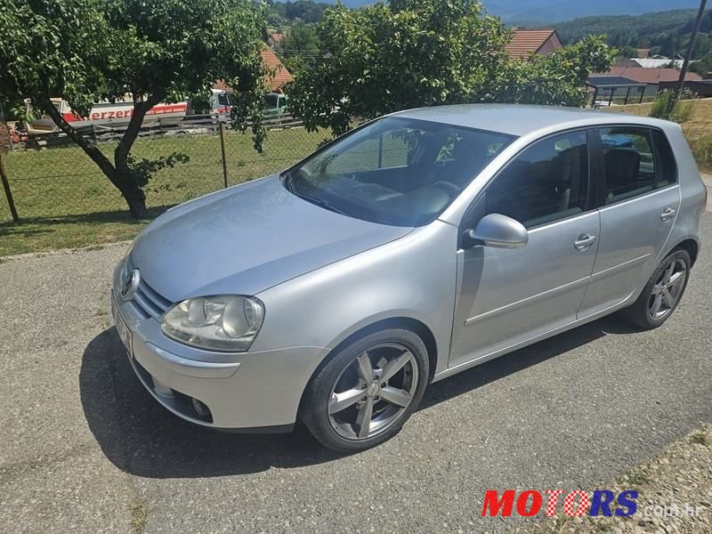2006' Volkswagen Golf V 1,9 Tdi photo #3