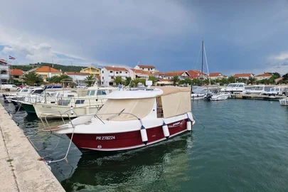 2005' Arvor ARVOR 230