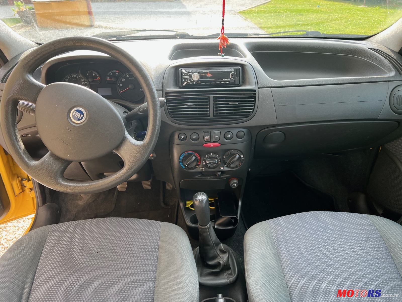 2004' Fiat Punto photo #6