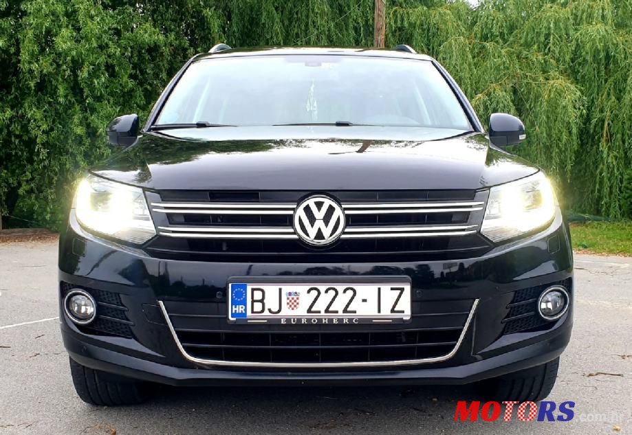 2014' Volkswagen Tiguan photo #4