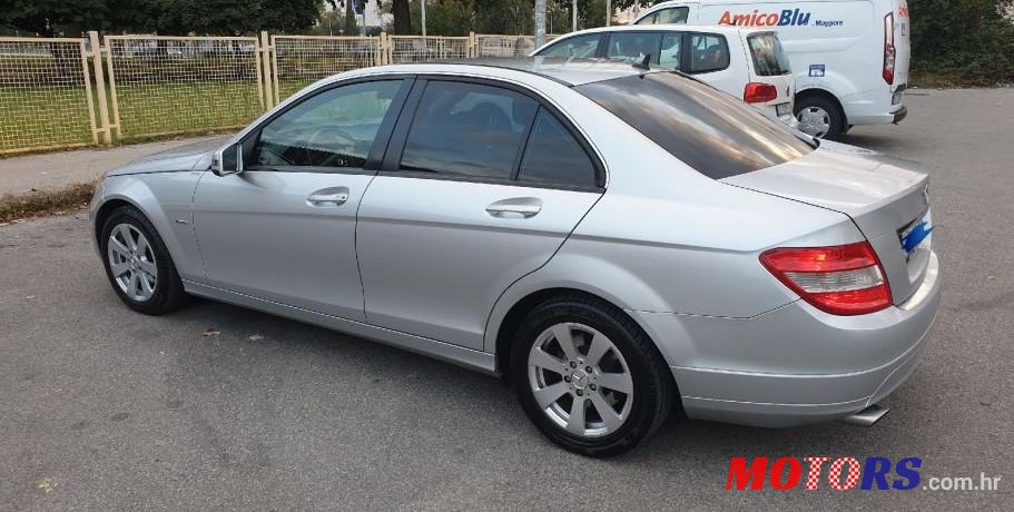 2010' Mercedes-Benz C-Klasa 200 Cdi photo #1