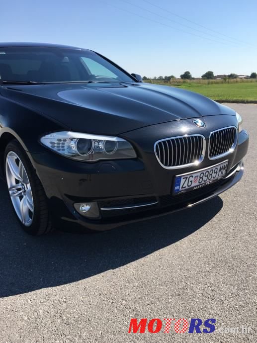 2013' BMW Serija 5 520D photo #1