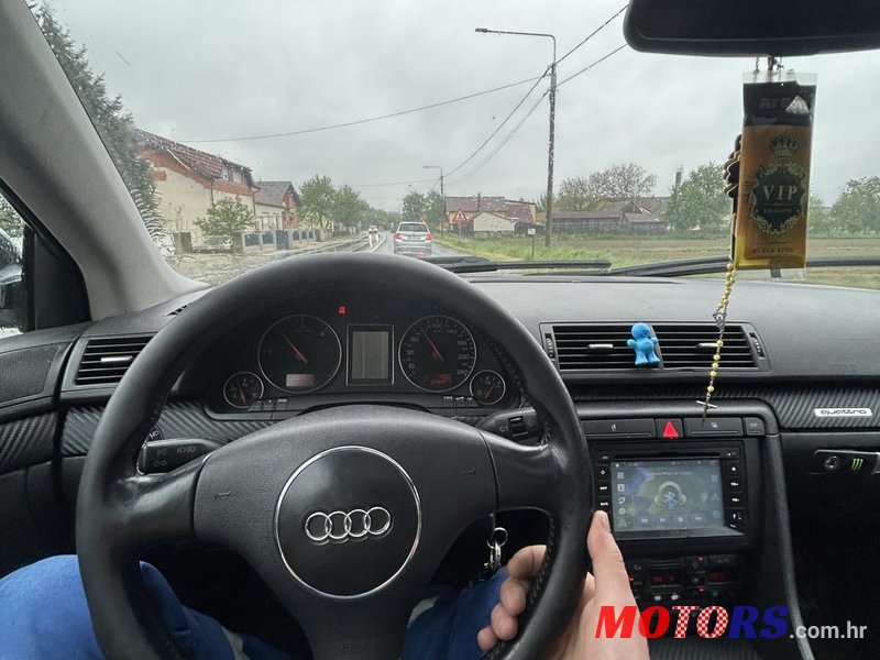 2001' Audi A4 2,5 V6 Tdi photo #2