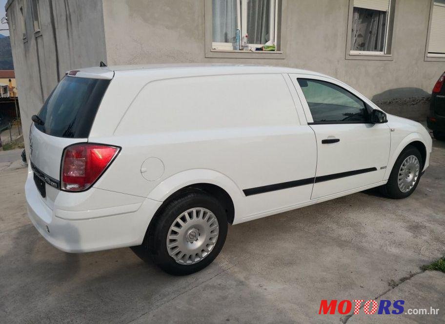 2008' Opel Astra Van photo #2