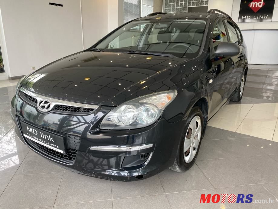 2010' Hyundai i30 photo #1