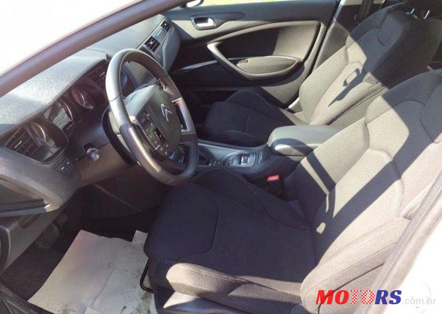 2015' Citroen C5 photo #2