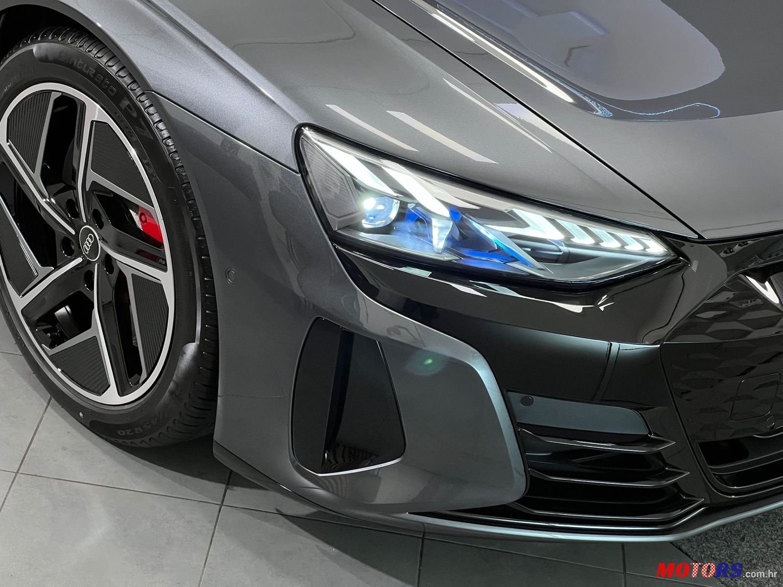 2022' Audi e-tron E-Tron photo #5