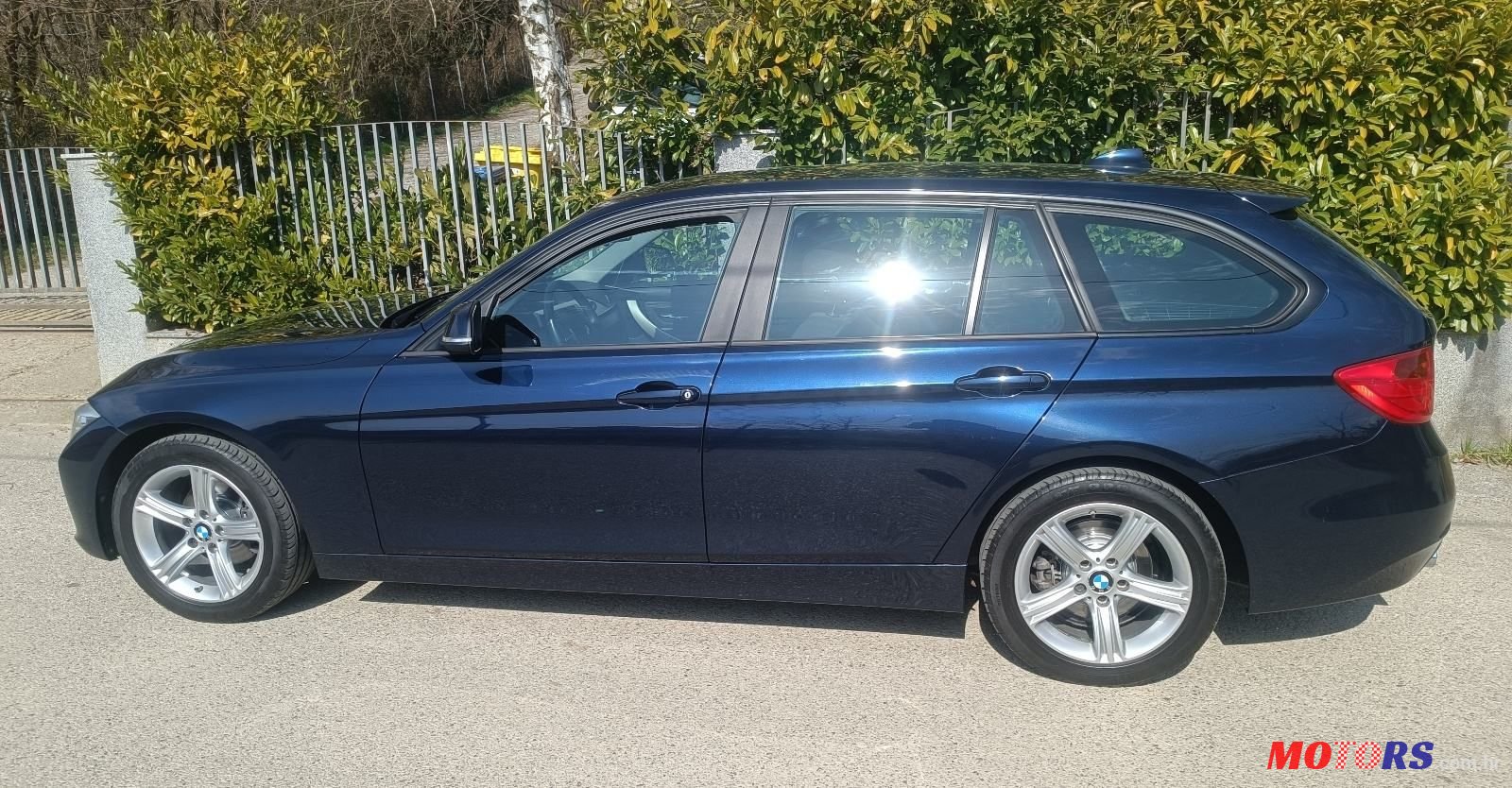 2014' BMW Serija 3 318D photo #4