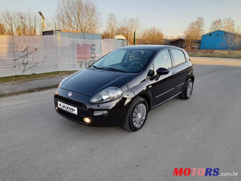 2012' Fiat Punto 1,2 8V photo #1