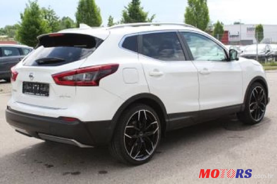 2017' Nissan Qashqai photo #6