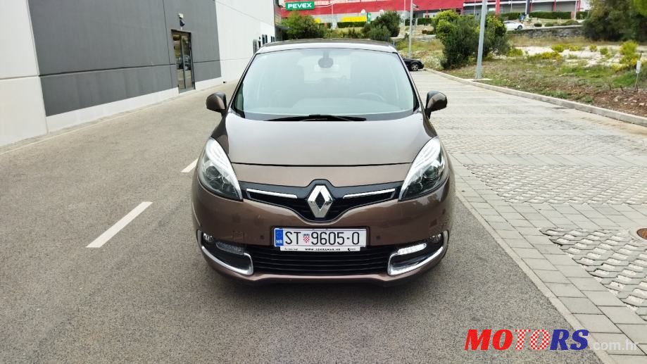 2016' Renault Grand Scenic Dci 110 photo #3