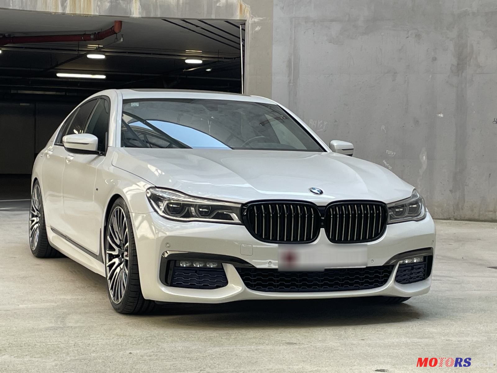 2016' BMW Serija 7 730D photo #1