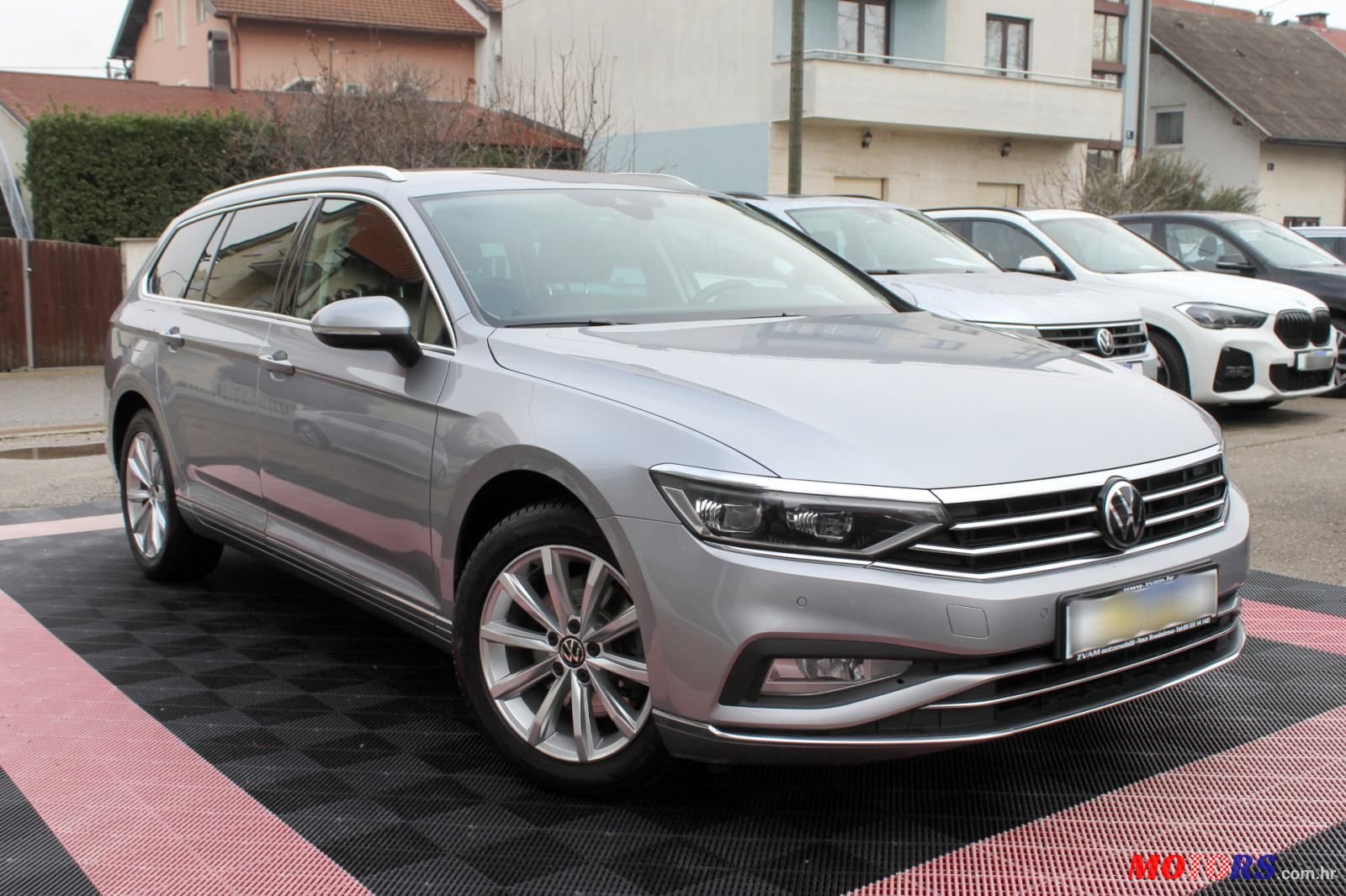 2021' Volkswagen Passat Variant photo #1