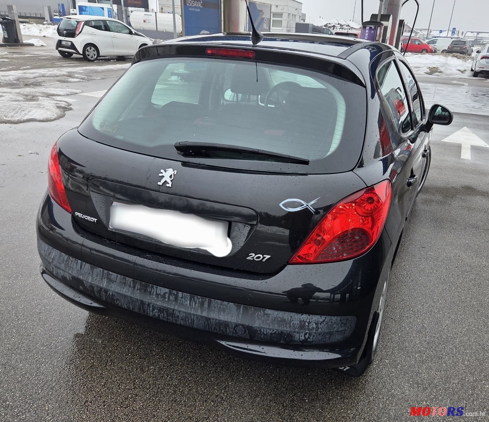 2009' Peugeot 207 1,4 photo #3