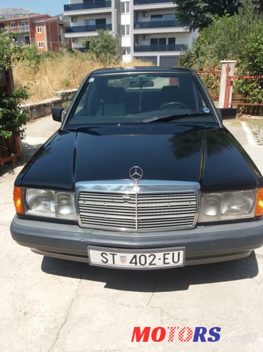 1993' Mercedes-Benz 190 D photo #1