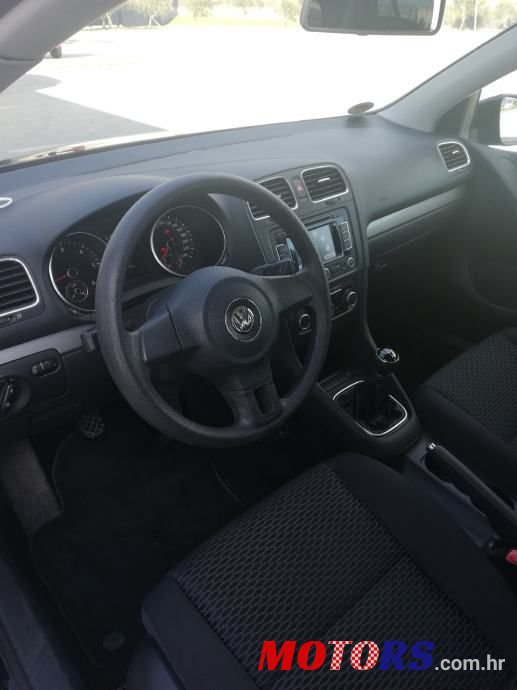 2010' Volkswagen Golf 6 1,6 Tdi photo #4