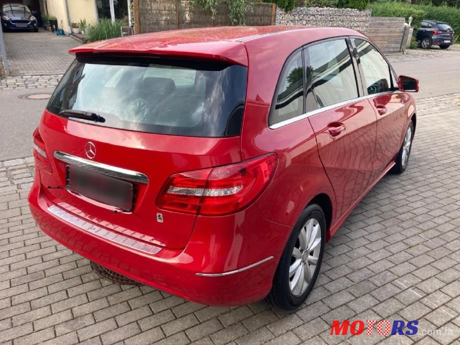 2013' Mercedes-Benz B-Klasa 180 photo #4