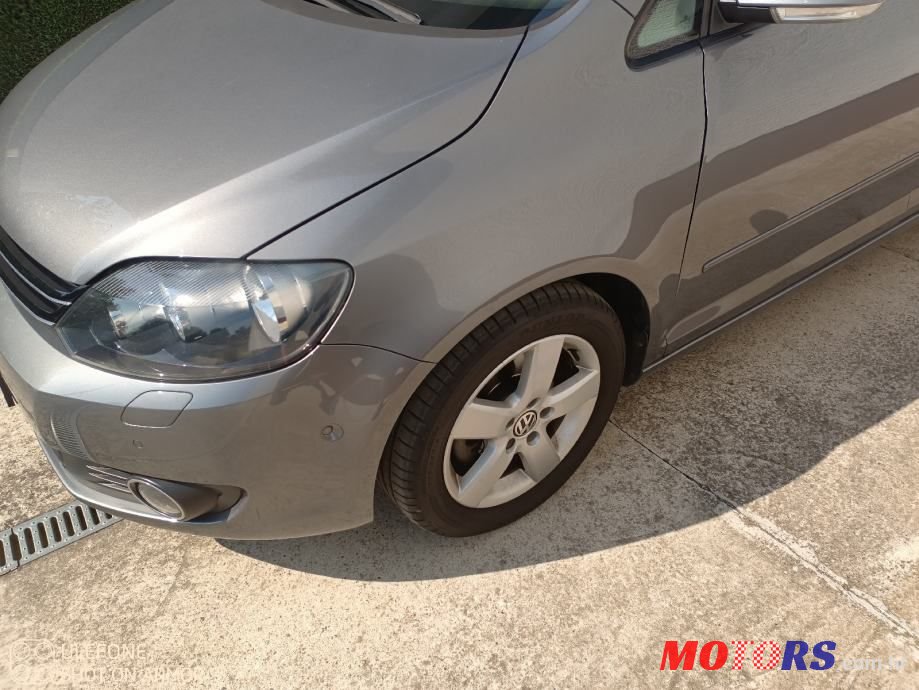 2009' Volkswagen Golf Plus 1,6 Tdi photo #4