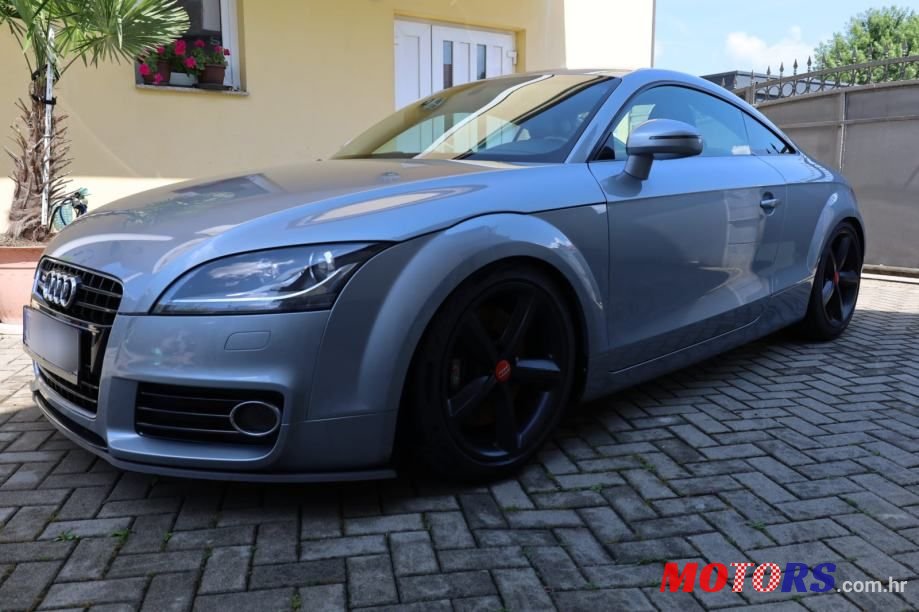 2010' Audi TT 2,0 Tfsi photo #2