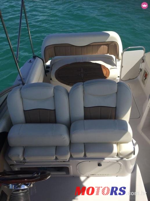 2005' Four Winns Vista 258 photo #2