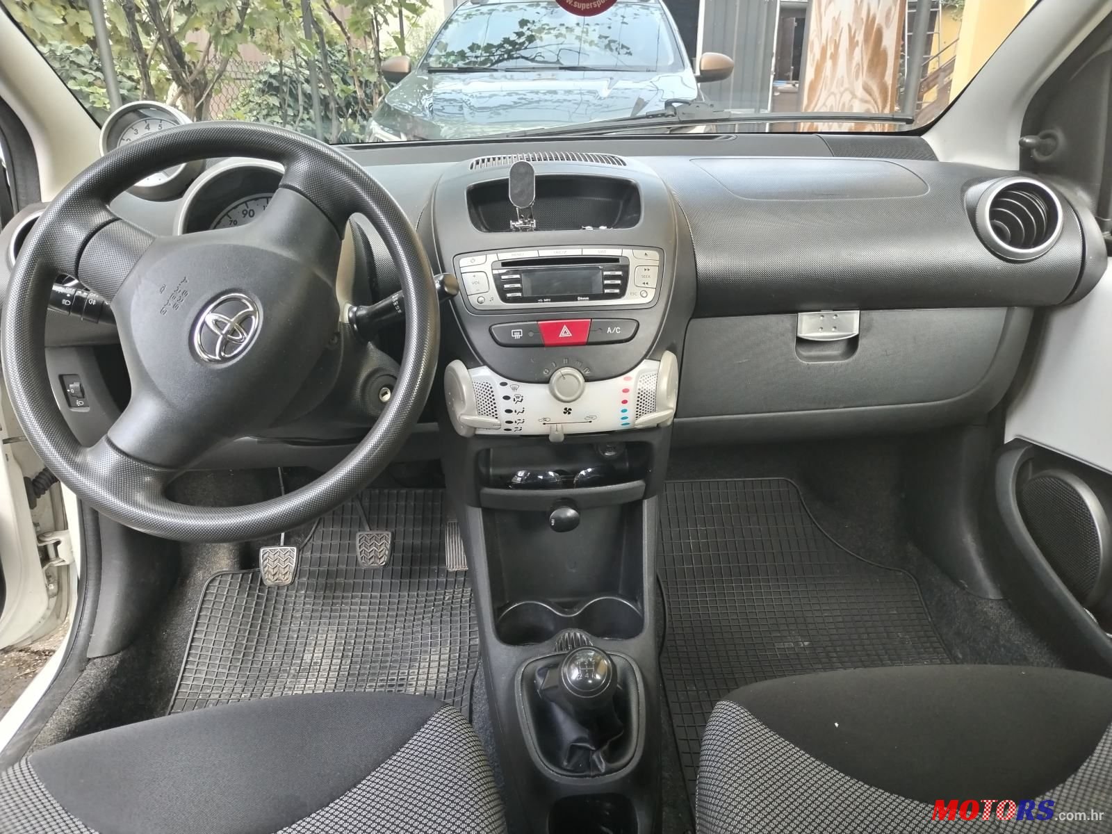 2014' Toyota Aygo 1.0 Benzin photo #6