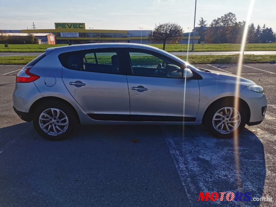 2013' Renault Megane 1,6 16V photo #3