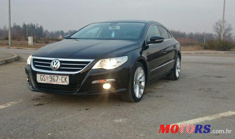 2009' Volkswagen Passat 2,0 Tdi photo #2