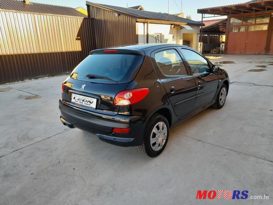 2011' Peugeot 206 1,4 Hdi photo #4