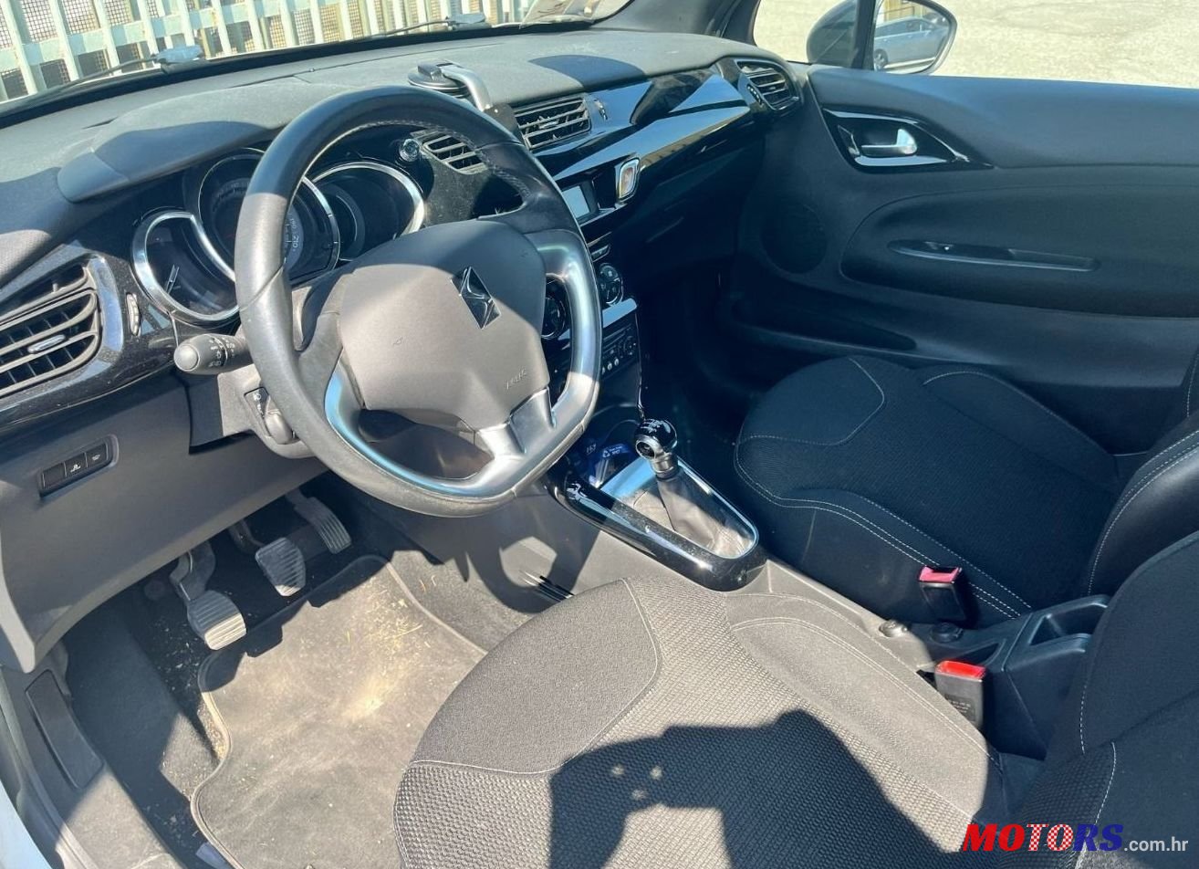 2013' Citroen DS3 1,6 Thp Prestige photo #3