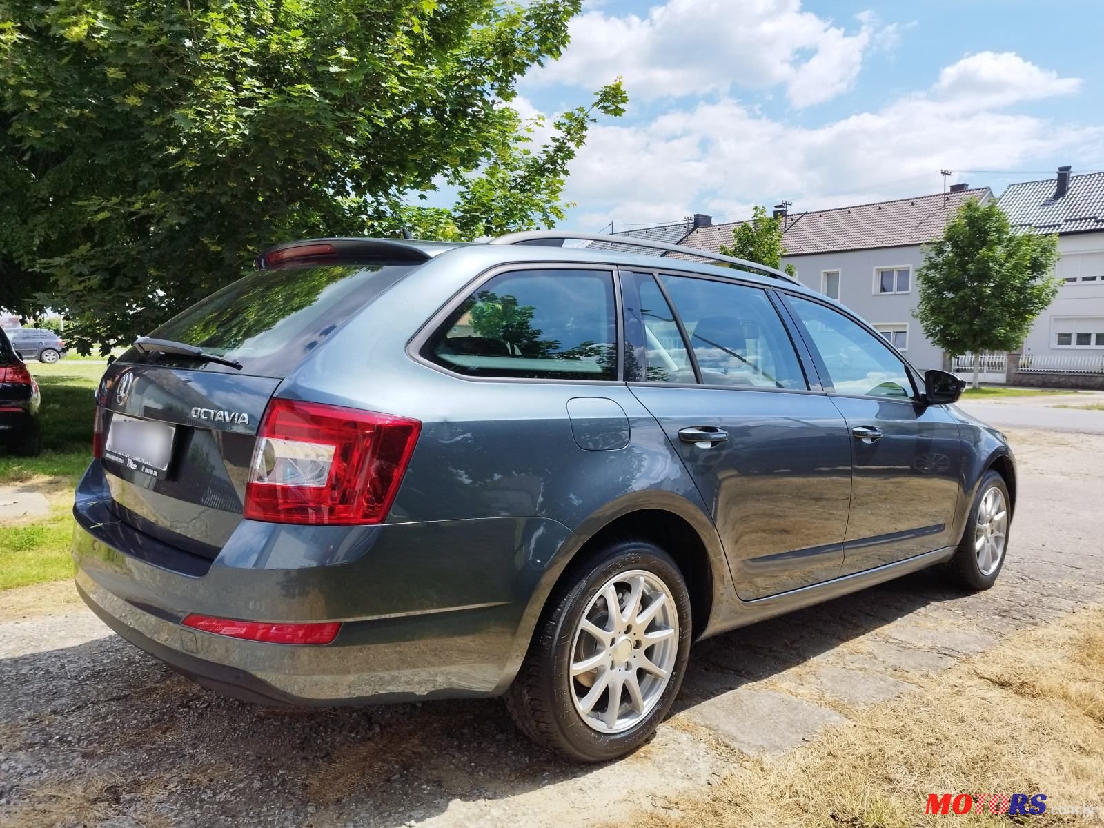 2015' Skoda Octavia Combi photo #5