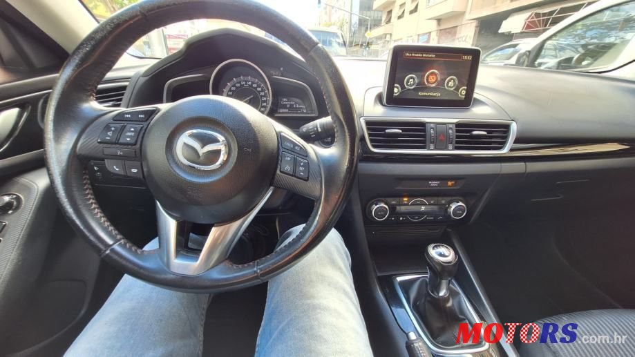 2014' Mazda 3 G100 Challenge photo #5