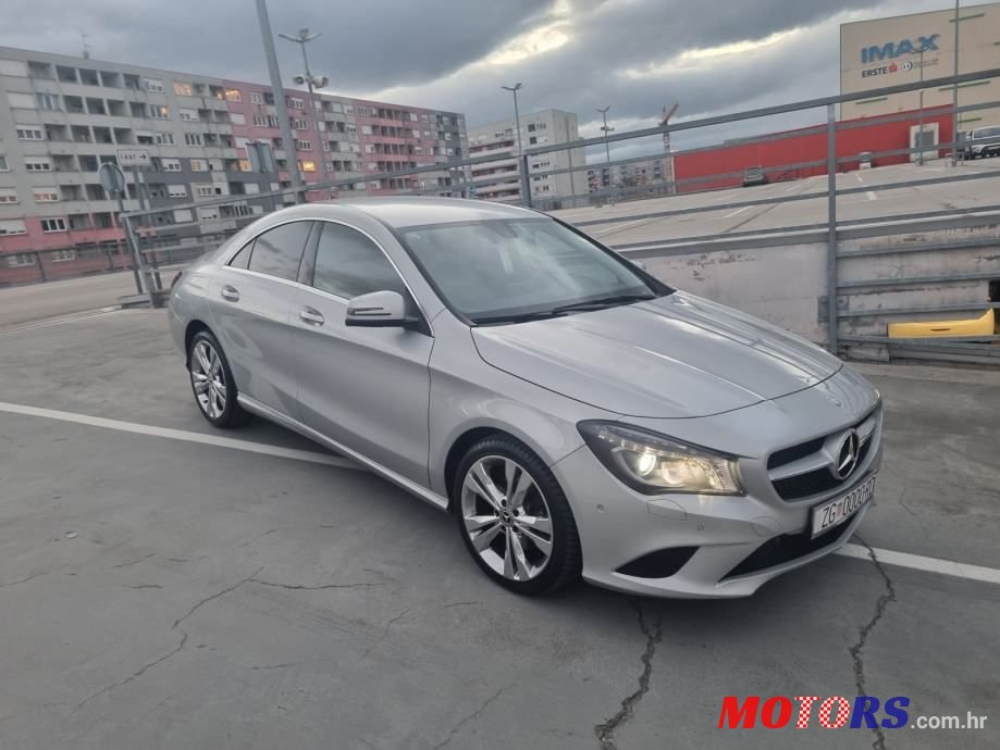 2014' Mercedes-Benz Cla Klasa 180 photo #1