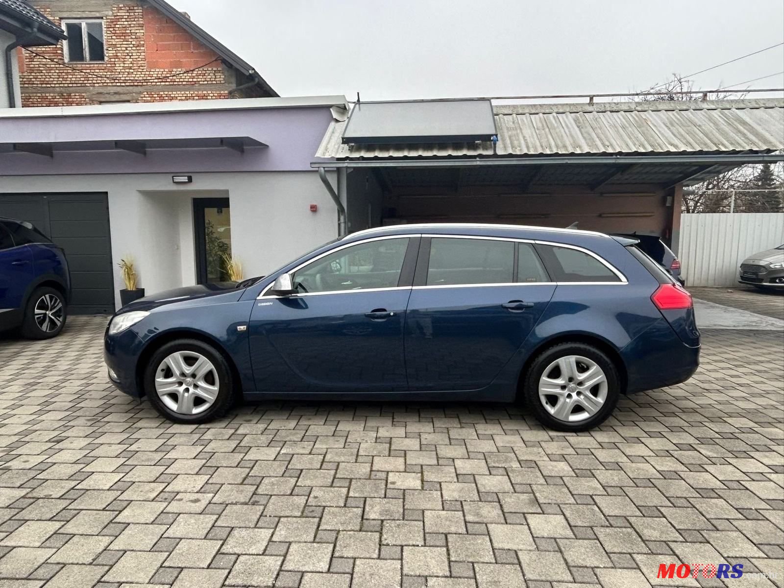 2012' Opel Insignia Karavan photo #3