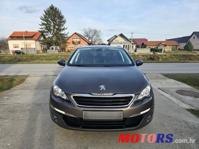 2016' Peugeot 308 Sw photo #2