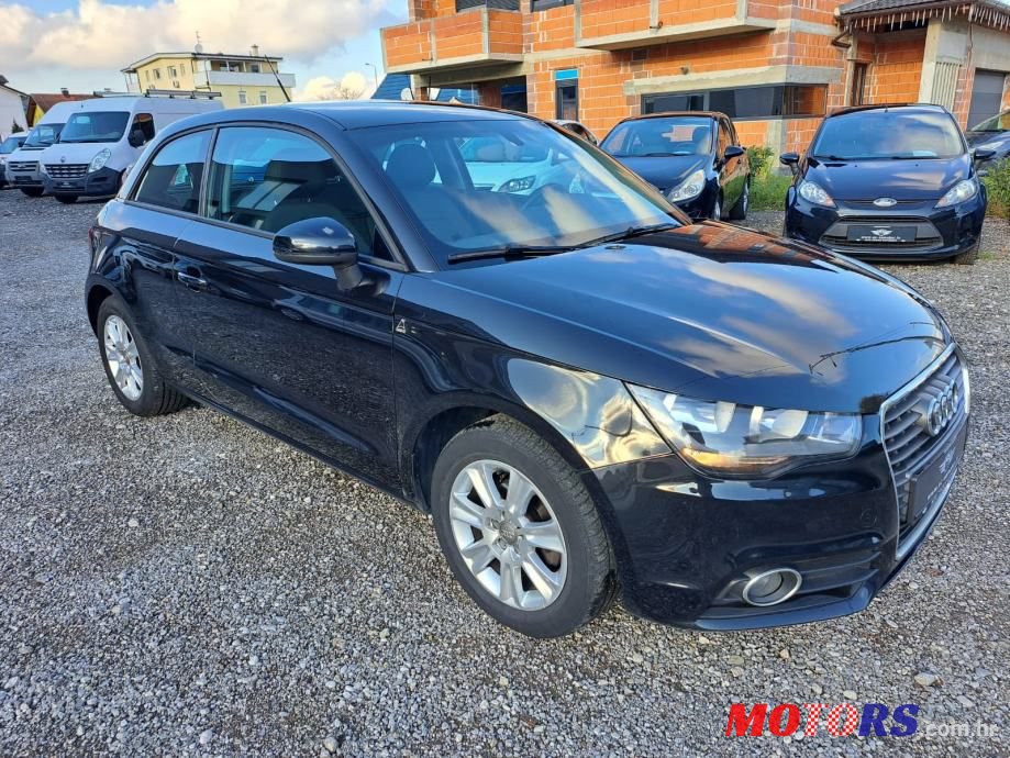 2013' Audi A1 S-Tronic photo #3